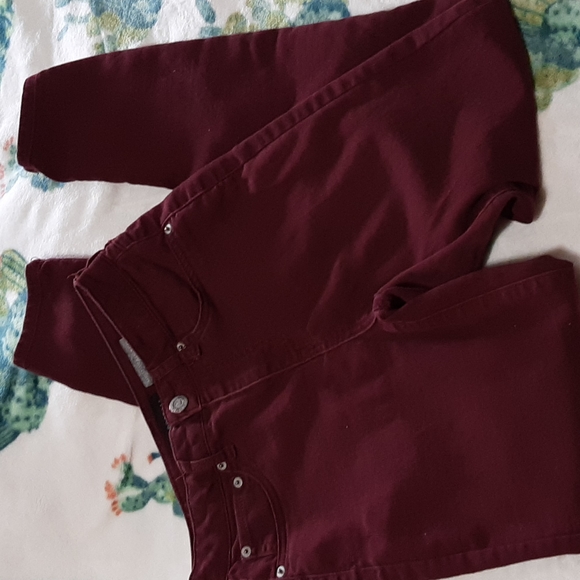 Burgundy high waisted jeggings - Picture 3 of 4